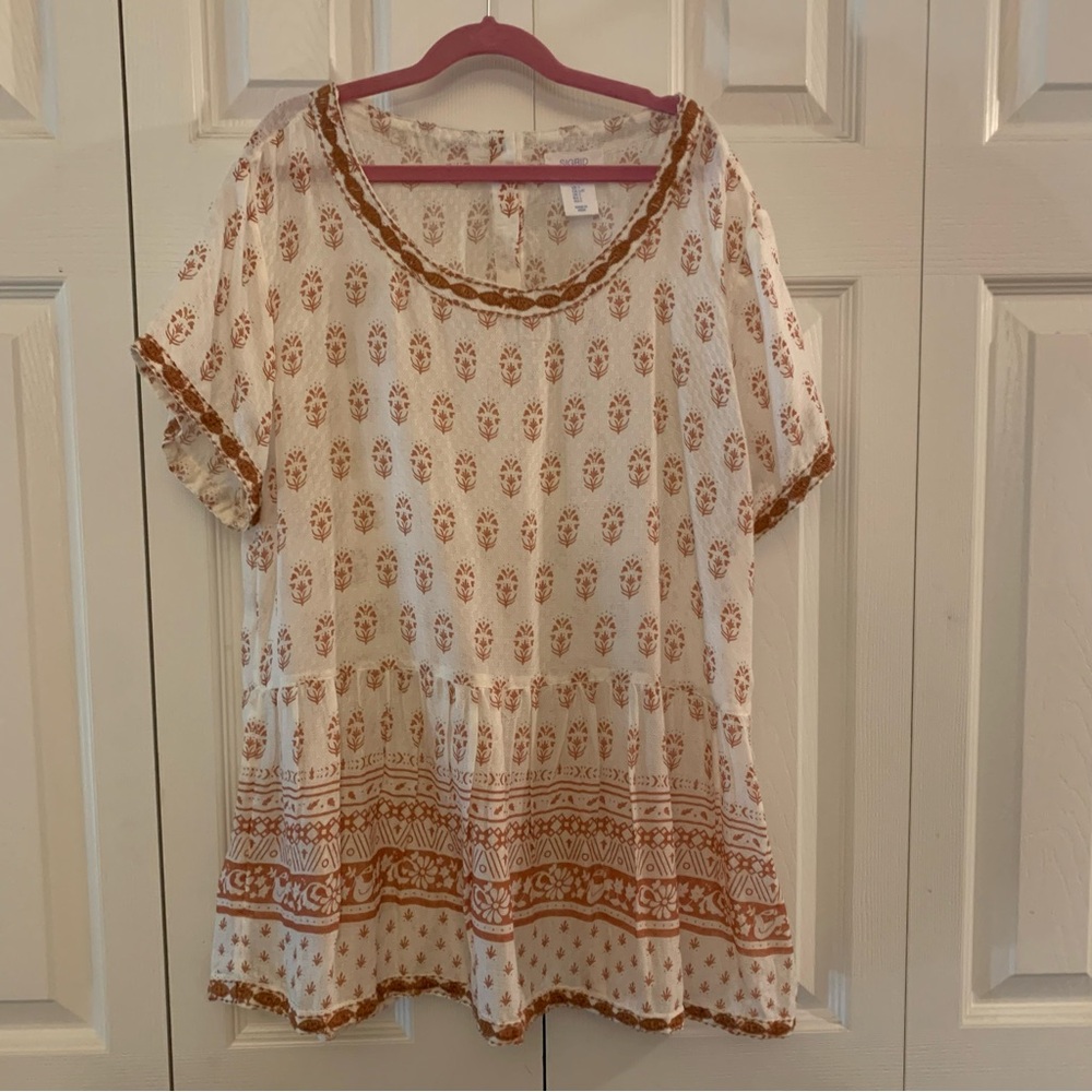 Sigrid Olsen L Embroidered Short Sleeve Top